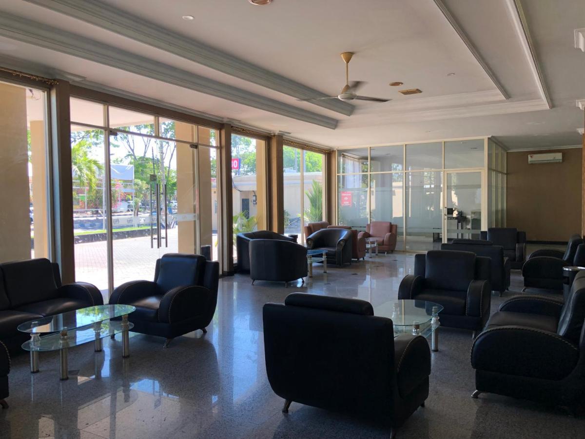 Hotel Sinar 3 Sedati Buitenkant foto