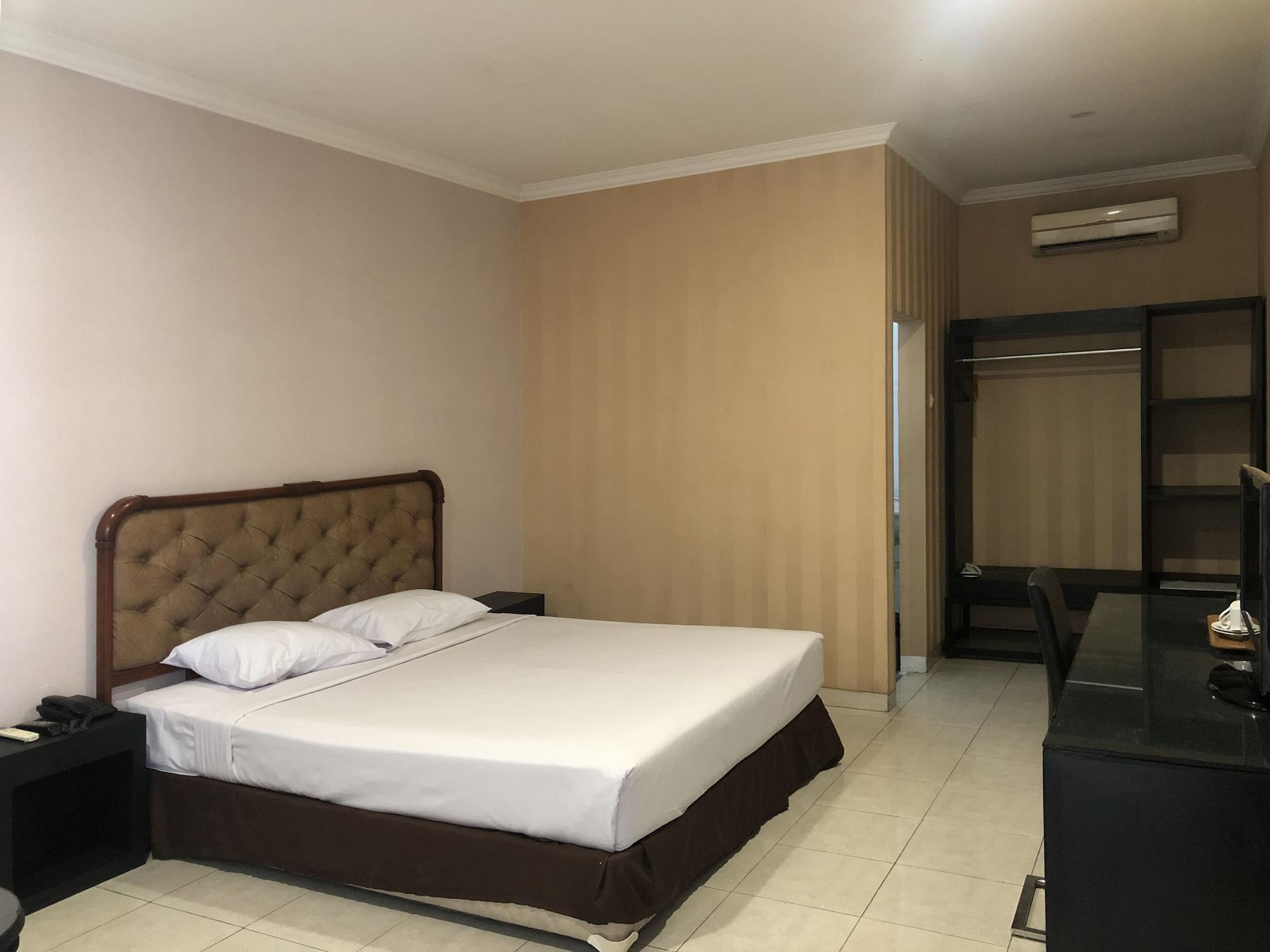 Hotel Sinar 3 Sedati Buitenkant foto