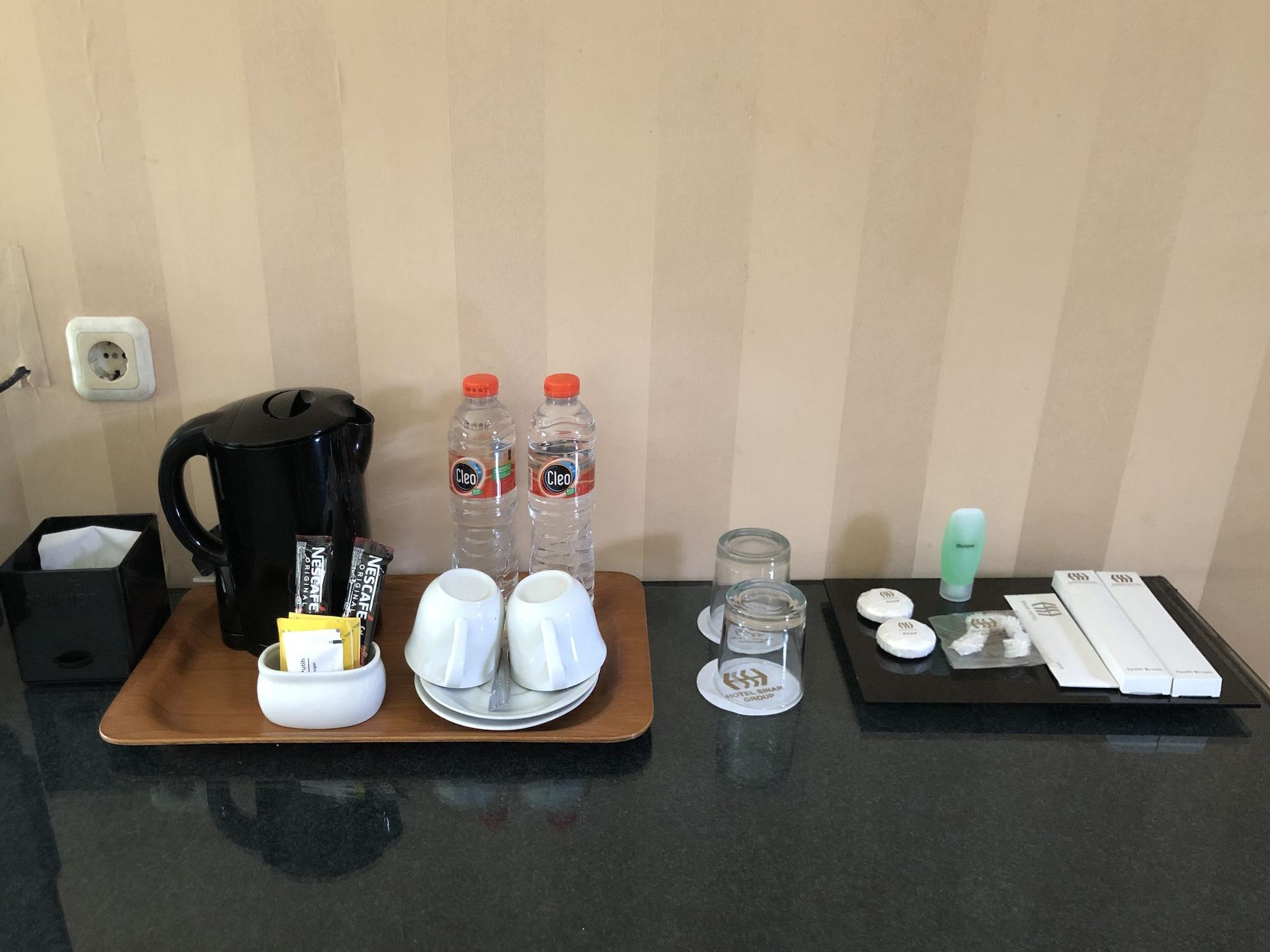 Hotel Sinar 3 Sedati Buitenkant foto